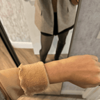 Blusa Peluciada e Canelada com Gola Alta