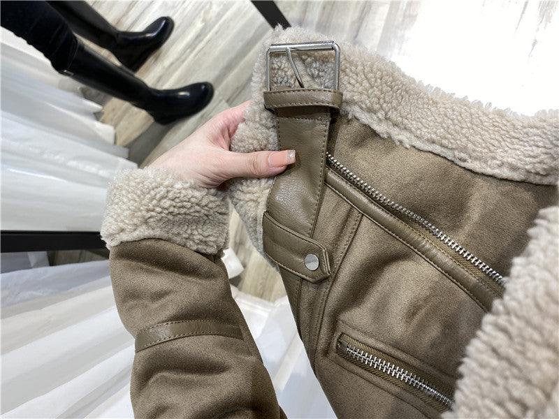 Jaqueta de Couro Forrada em Lã