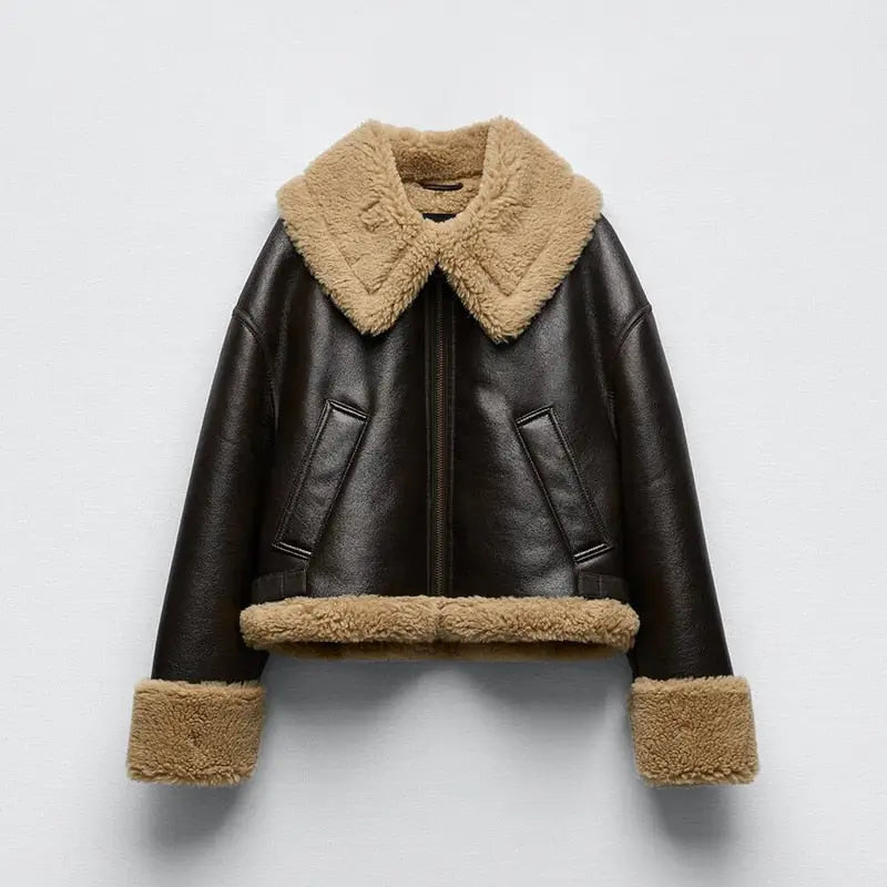 Jaqueta de Couro Forrada em Lã