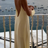 Vestido Longo de Cetim com Costas Aberta