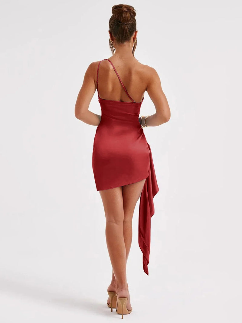 Vestido Curto em Cetim Glow