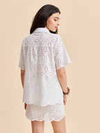 Conjunto Bordado com Ilhós de Algodão