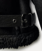 Jaqueta de Couro Forrada em Lã