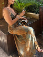 Vestido Longo de Cetim Aberto nas Cotas - Neptune