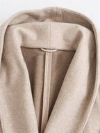 Casaco Sobretudo com Capuz e Amarração
