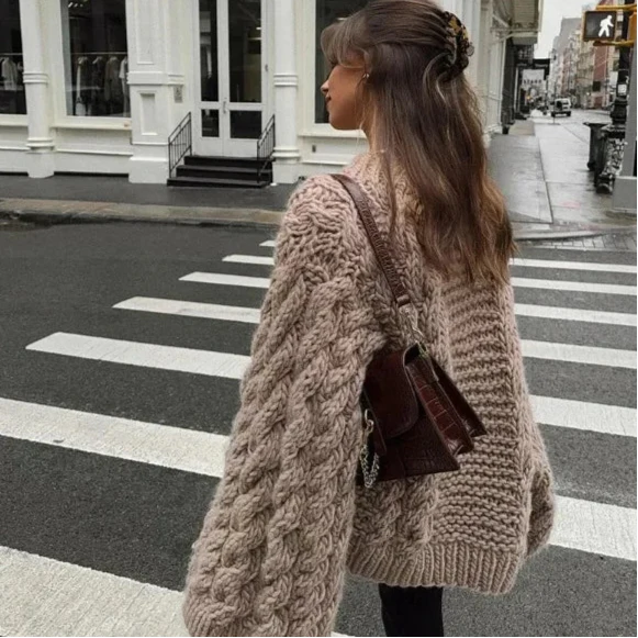 Suéter Trançado de Tricô