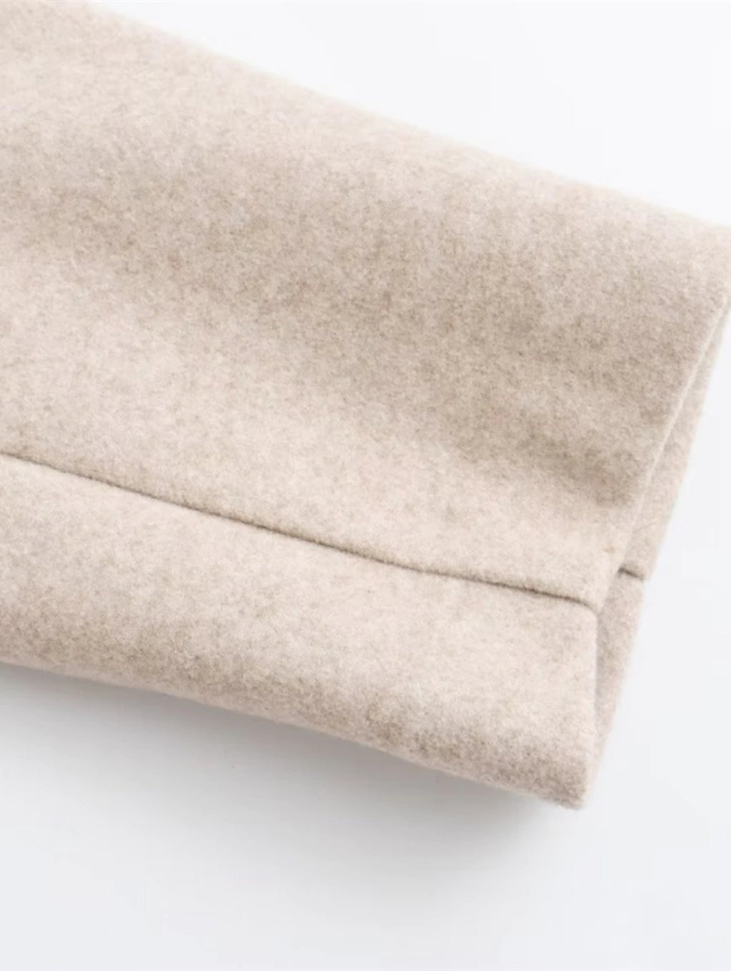 Casaco Sobretudo com Capuz e Amarração