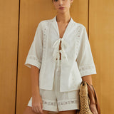 Conjunto com Blusa de Manga Curta com Recorte e Short