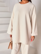 Conjunto de Veludo Cotelê com Suéter Oversized e Calça Wide Leg