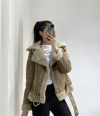 Jaqueta de Couro Forrada em Lã