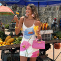 Vestido Curto Estampa Floral de Verão