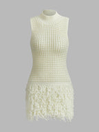 Vestido em Crochê com Borlas e Gola Alta - Azalea