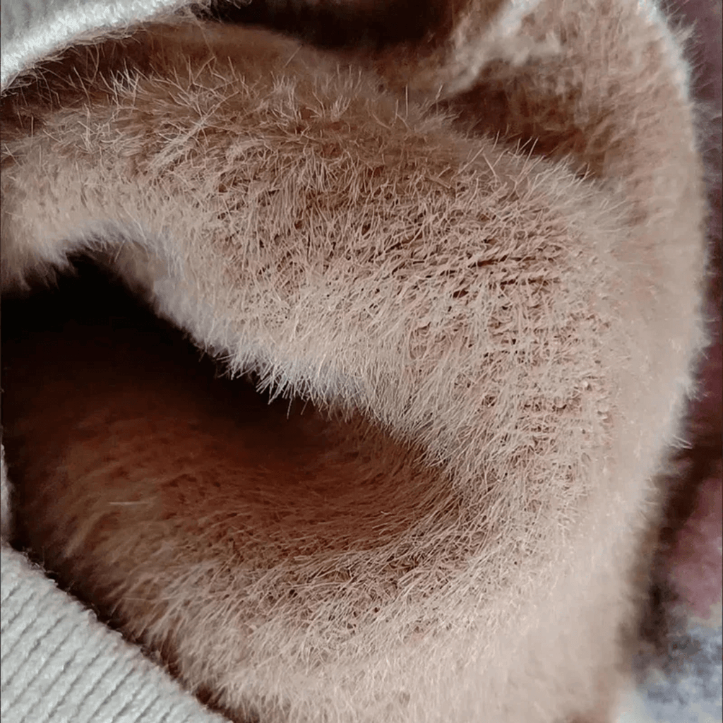 Suéter Peluciado com Botões - Touch