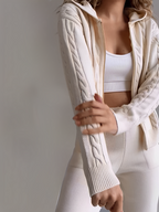 Conjunto de Tricô com Jaqueta Texturizada com Zíper e Calça Jogger de Cintura Elástica