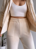 Conjunto de Tricô com Jaqueta Texturizada com Zíper e Calça Jogger de Cintura Elástica