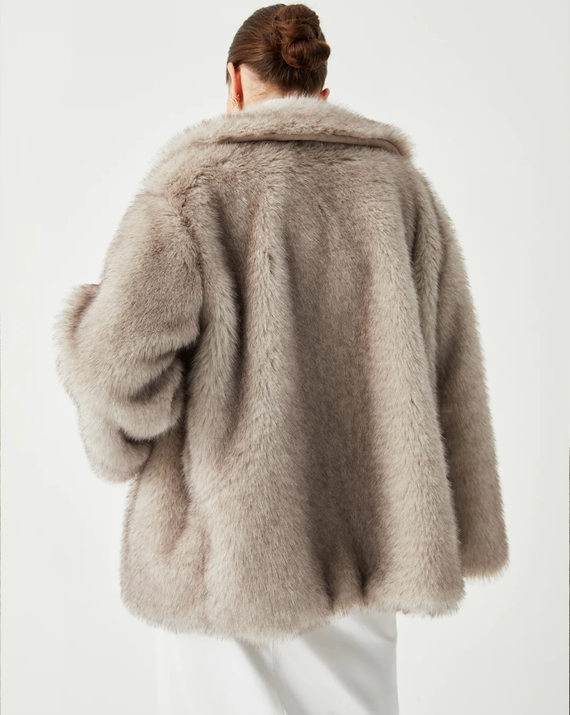 Casaco de Pelúcia de Luxo