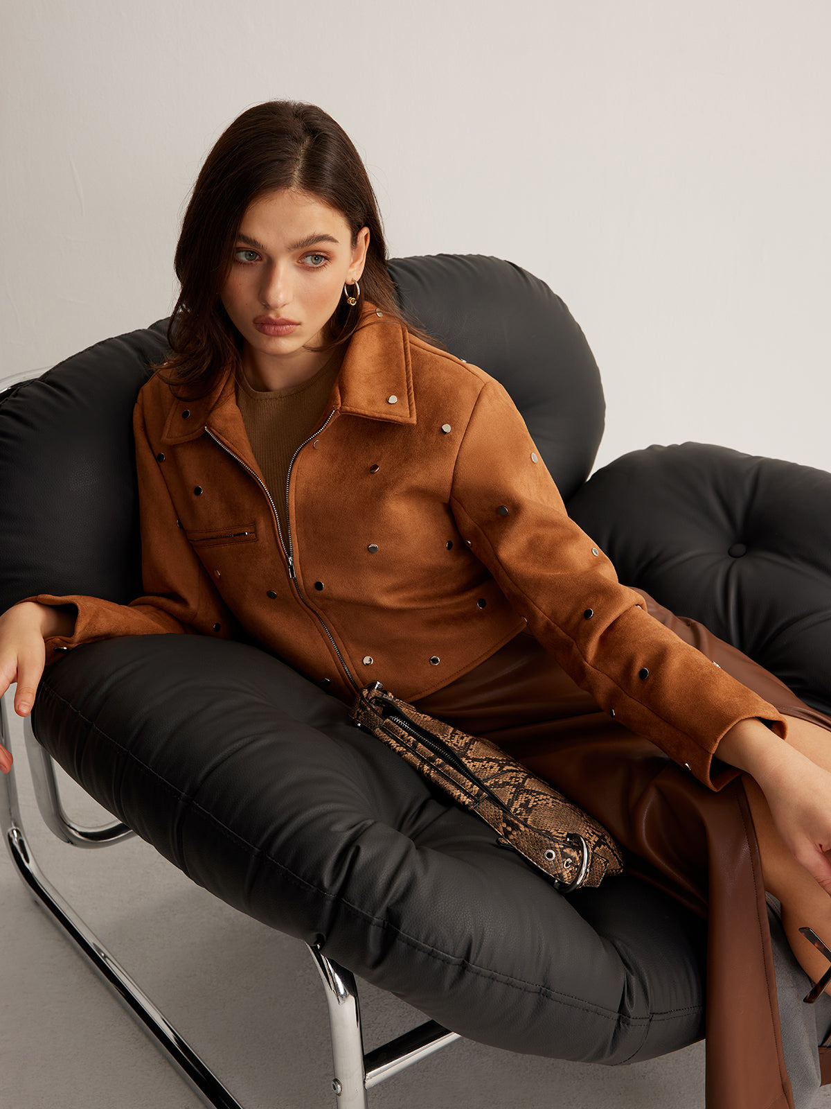 Jaqueta Curta Cravejada